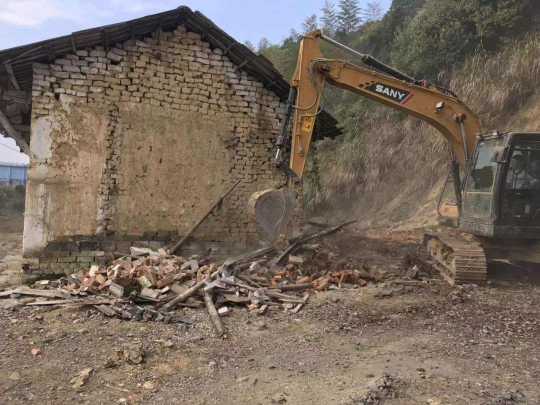 开封回迁房烂尾，补偿款也不给如何维权？